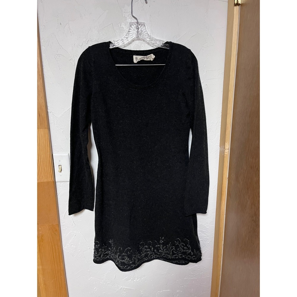 Aventura Organic Cotton Blend Dress with Embroidered Hem Size Medium Charcoal